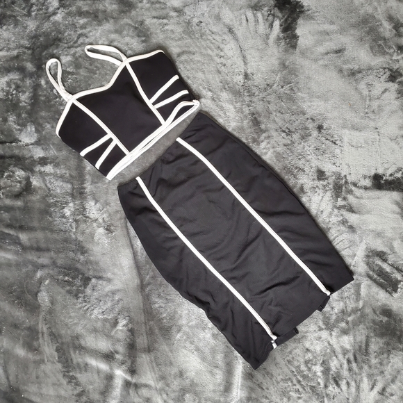 Executive Babe Two Set - Picture 4 of 6